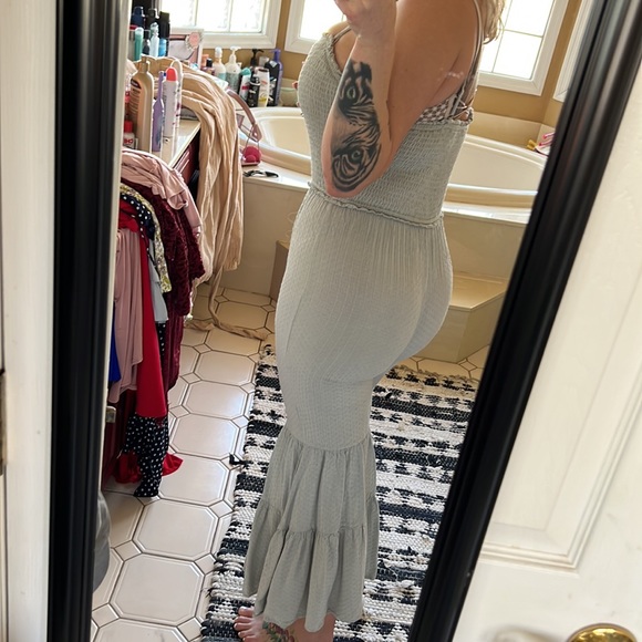 Sage Jumpsuit - Size M - Picture 4 of 6